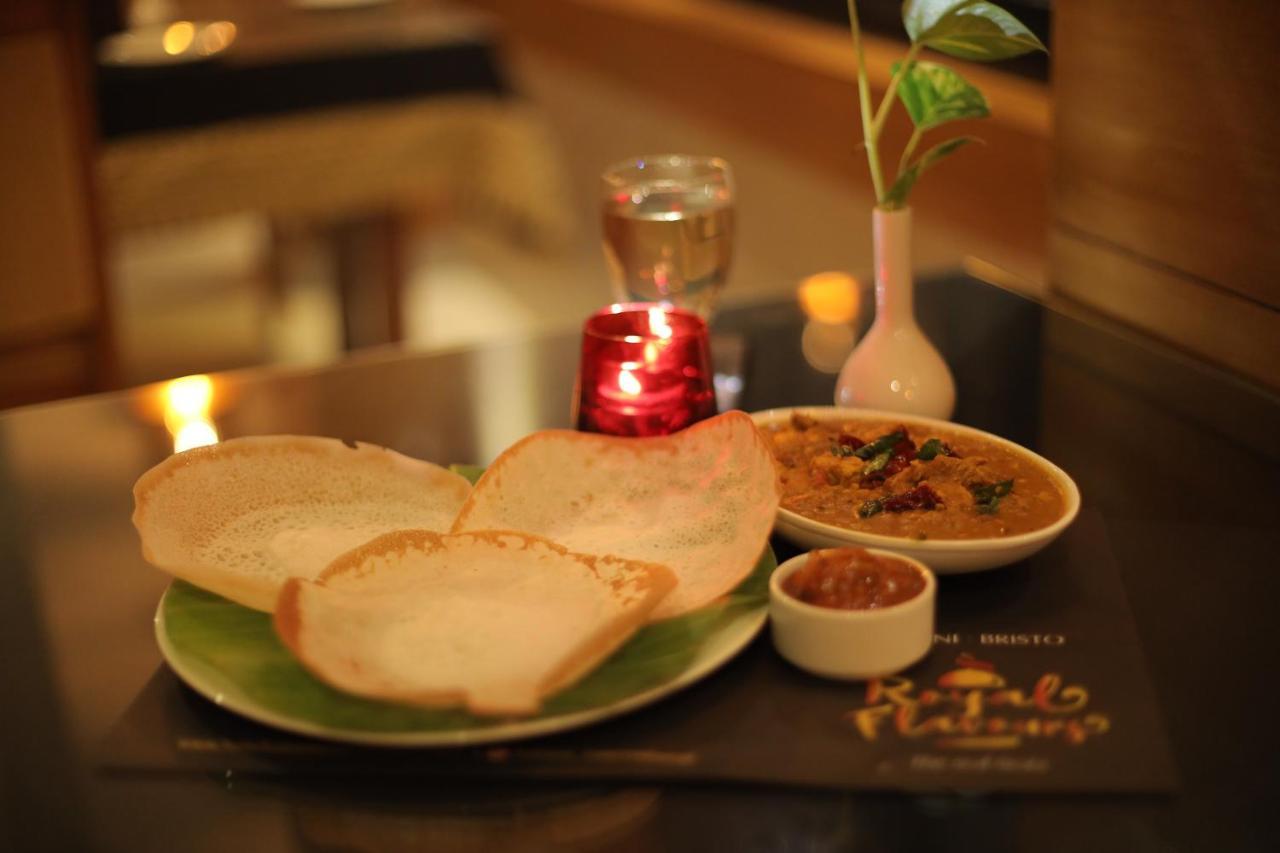 Hotel Kabani International Muvattupuzha Ngoại thất bức ảnh